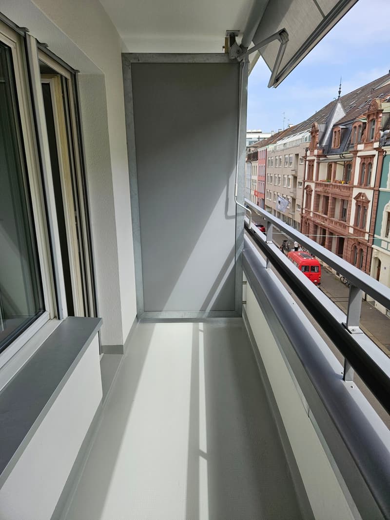 Moderne 2,5-Zimmer-Wohnung mit Balkon in urbanem Quartier (10)