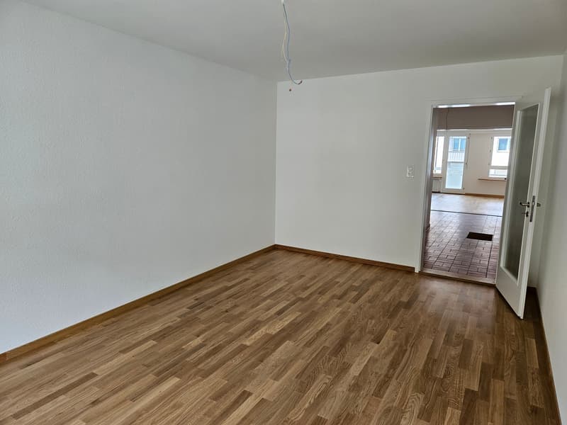 Moderne 2,5-Zimmer-Wohnung mit Balkon in urbanem Quartier (14)