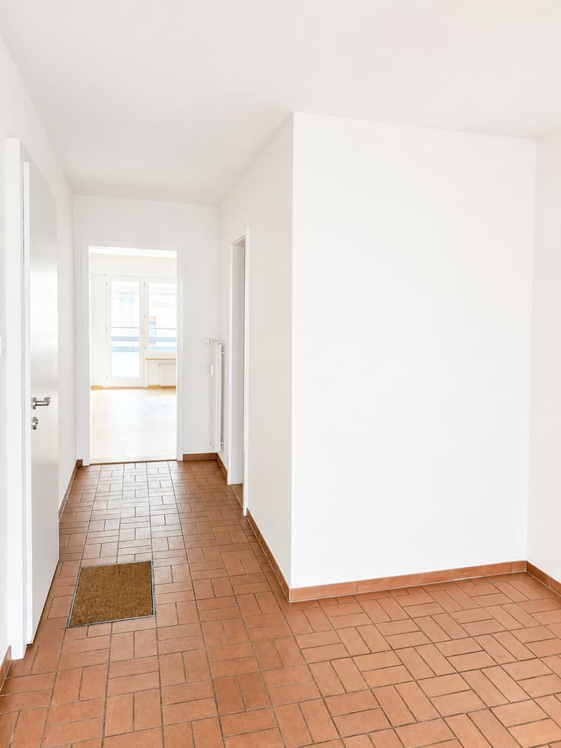Moderne 2,5-Zimmer-Wohnung mit Balkon in urbanem Quartier (9)