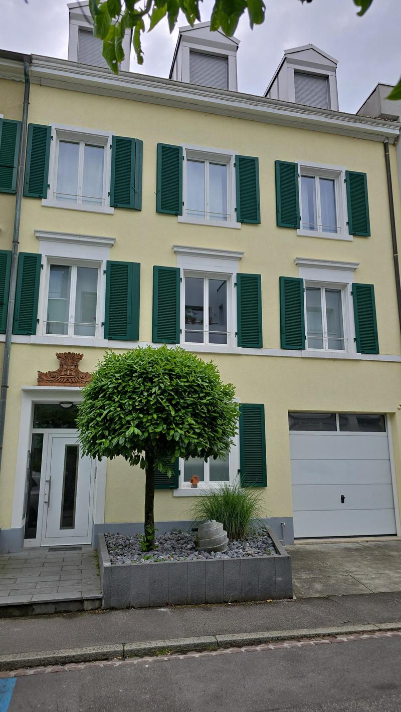 Charmante 5-Zimmer-Maisonette-Wohnung an ruhiger Quartierstrasse in Basel (18)