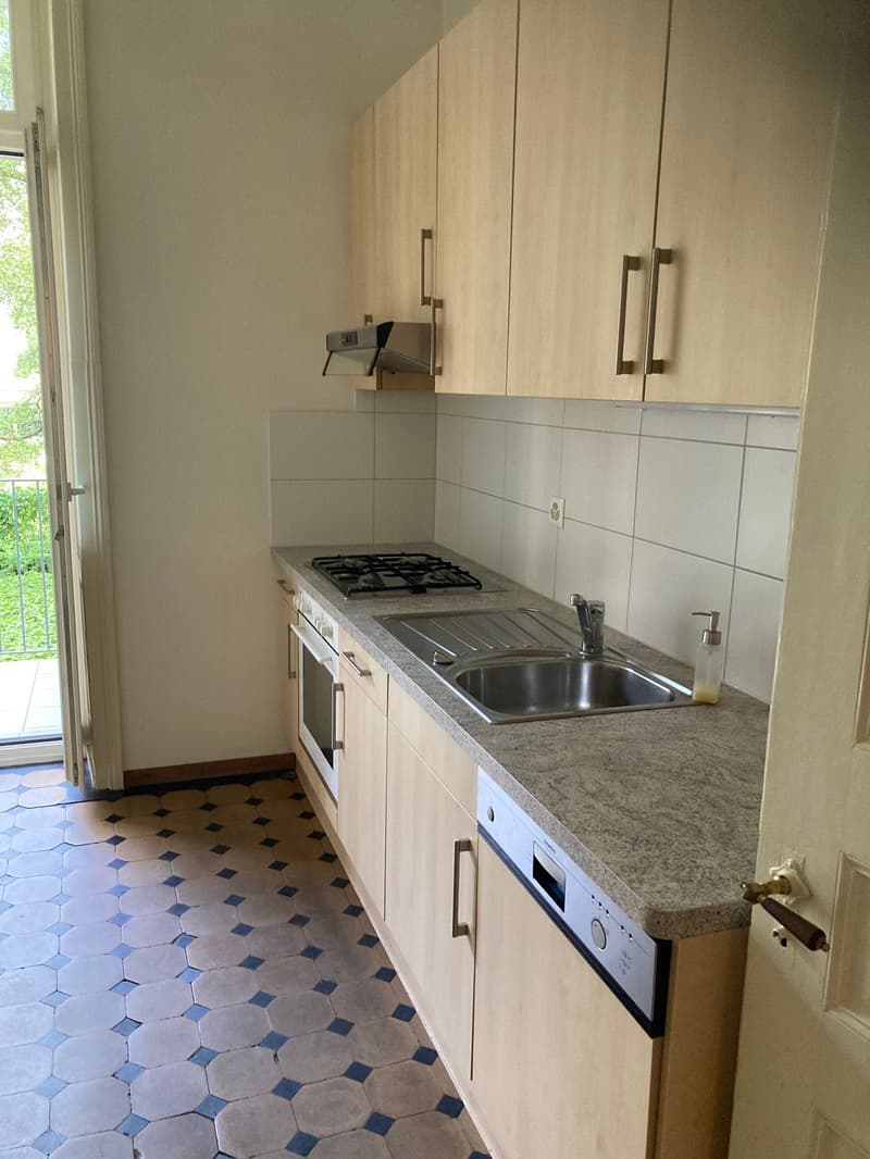 Helle 2.5-Zimmer-Wohnung im Gundeli in Basel (3)