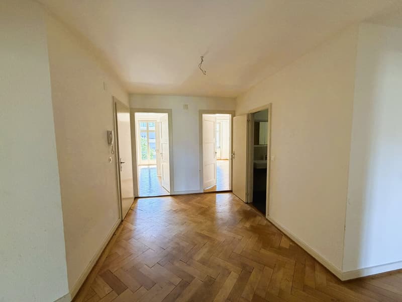 Charmante 4-Zimmer-Altbauwohnung mit Balkon in Basel St. Johann (10)