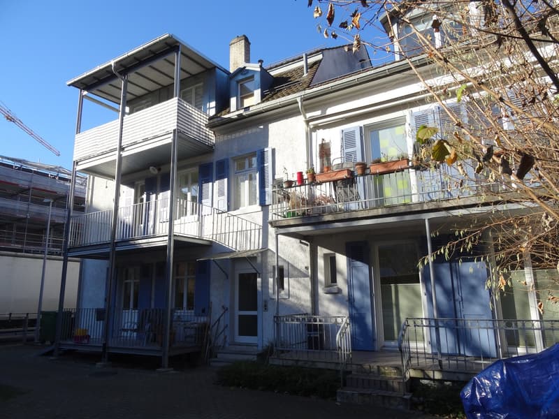Charmante 4-Zimmer-Wohnung mit Balkon an ruhiger Lage in Riehen (8)