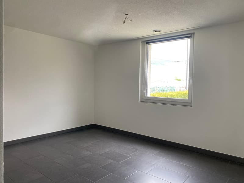 Schöne 3,5-Zimmerwohnung mit grossem, gedeckten Balkon (9)