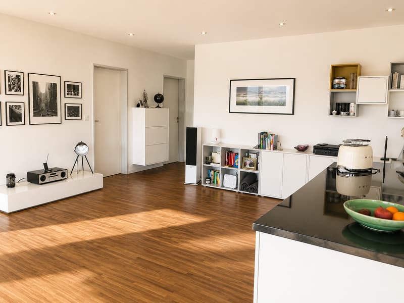 Exklusive 3.5-Zimmerwohnung mit Panoramaaussicht und Doppelgarage inkl. E-Ladestation (9)