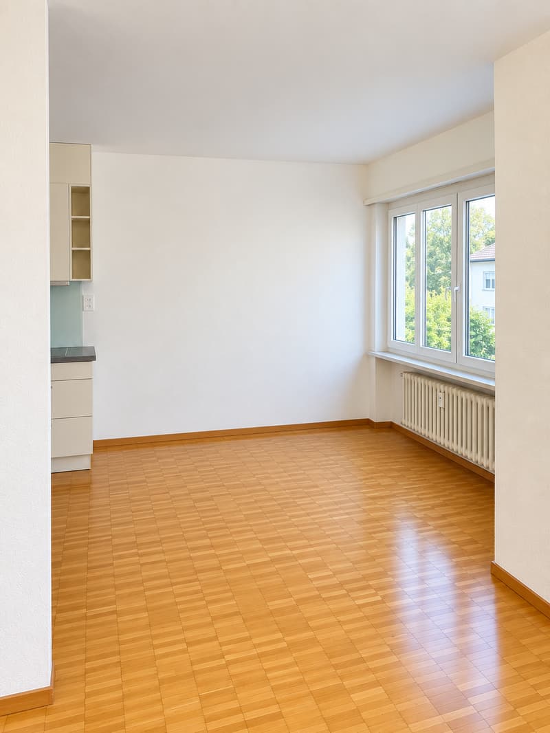 Helle 3.5-Zimmer-Wohnung mit Balkon an ruhiger Lage (2)