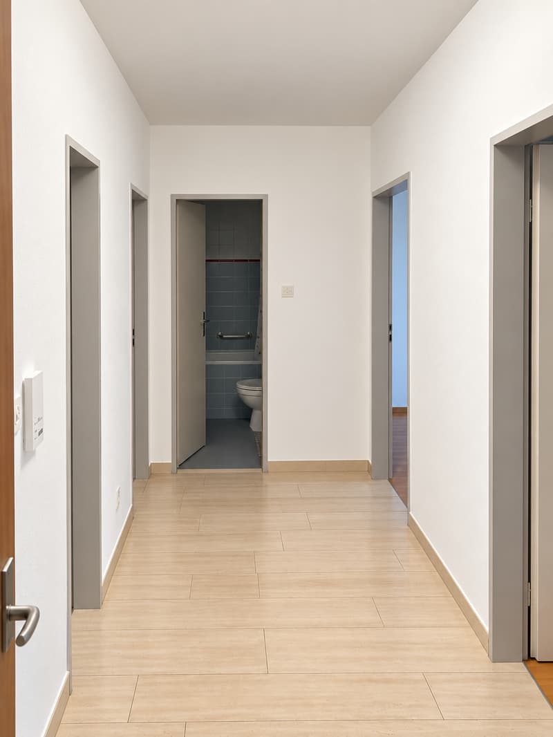 Helle 3.5-Zimmer-Wohnung mit Balkon an ruhiger Lage (6)
