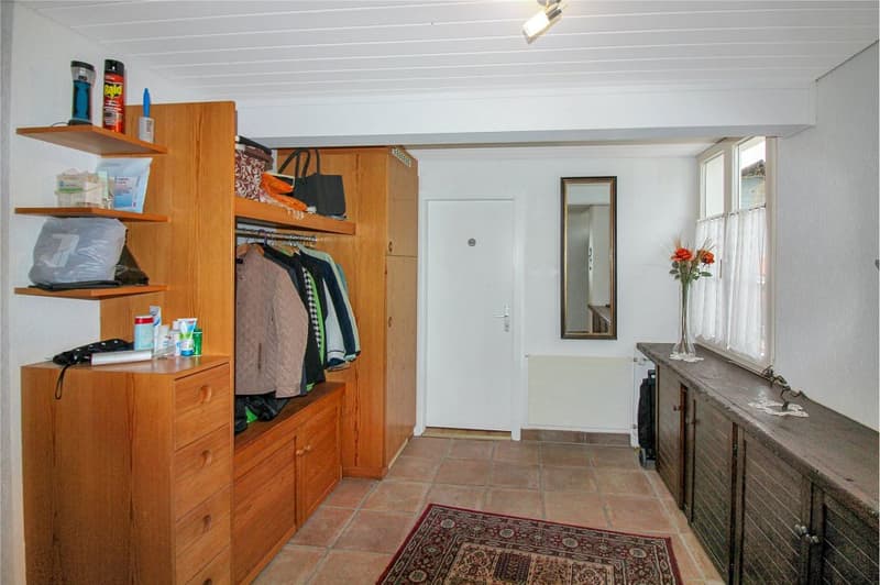 Mehrfamilienhaus mit Liebe zum Altbau-Charme (10)