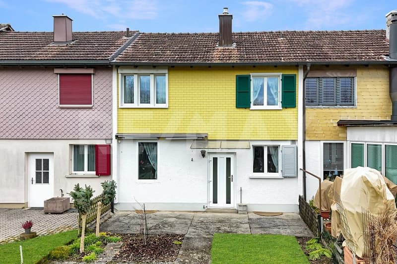 3.5-Zimmer-Reiheneinfamilienhaus mit Garten und Bahnhofs nähe (13)