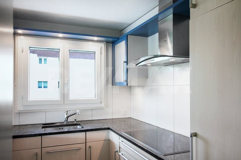 4.5-Zimmer-Wohnung mit Wintergarten und Gemeinschaftswiese (4)