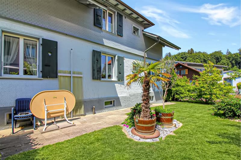 6½ Zimmer-Haus mit Wohnerweiterung im Dorfzentrum (3)