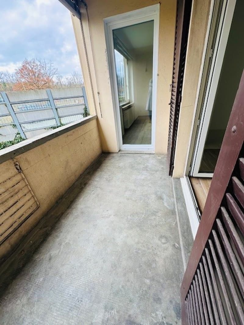 Helle, renovierte 3.5-Zimmerwohnung mit Balkon per sofort in Münchenstein zu vermieten (24)