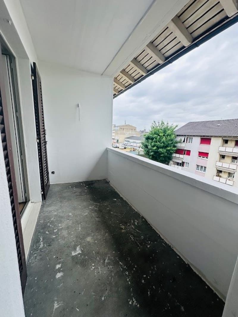 Helle, renovierte 3.5-Zimmer-Wohnung mit Balkon in Münchenstein (13)