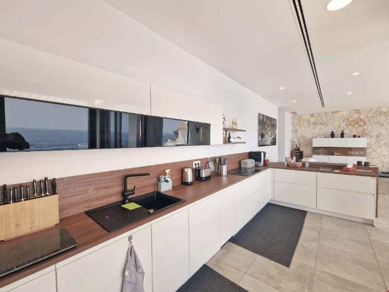 Dreamlike villa on the first sea line in Cala Murada (6)