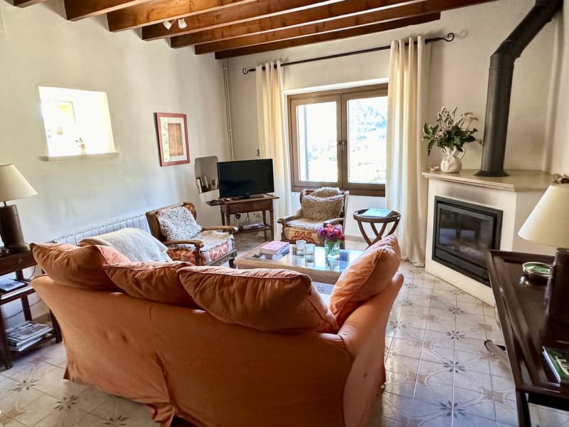 Charming townhouse in Bunyola with a dreamy view! (13)