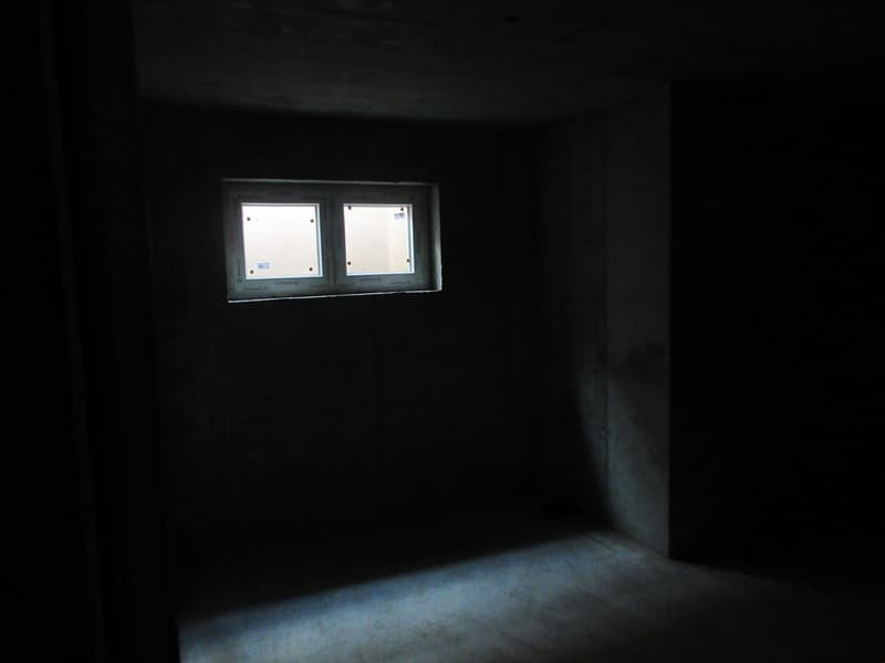 Empty room with a window