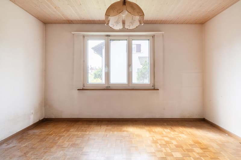 Schlafzimmer (EG)