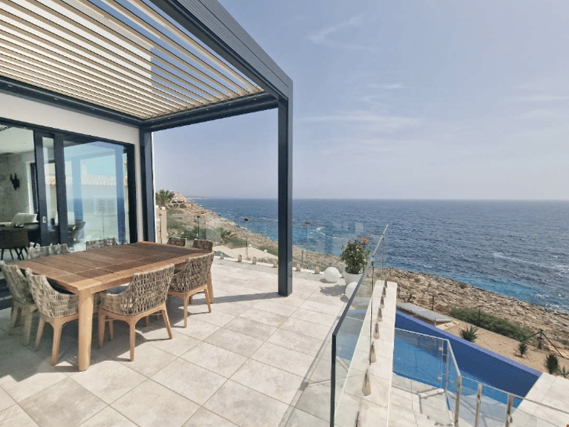 Traumhafte Villa an erster Meereslinie an der Cala Murada (13)