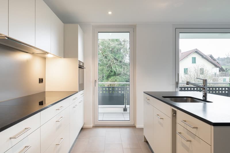 Hochwertig & komfortabel – Ihr neues Zuhause mit Gartenterrasse zum Oeschbach hin (7)