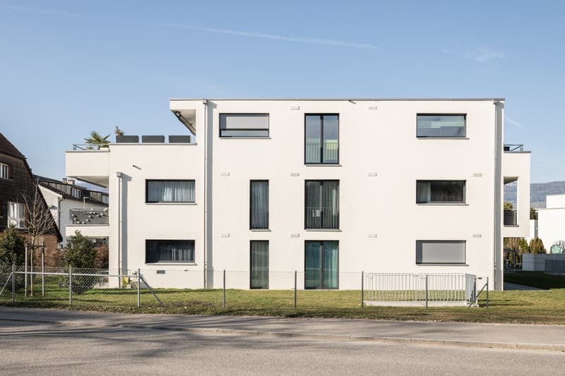 Hochwertig & komfortabel – Ihr neues Zuhause mit Gartenterrasse zum Oeschbach hin (11)