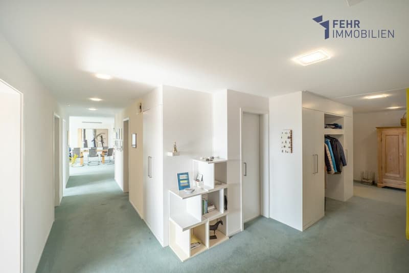 Fehr Immobilien - 4½-Zi.-Terrassenappartement mit herrlicher Aussicht (9)