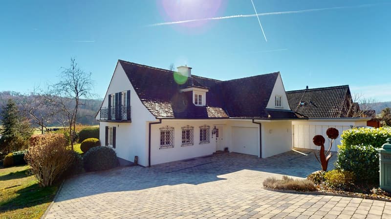 Casa di campagna idillica con vista panoramica, grande giardino e garage a Lupsingen (6)