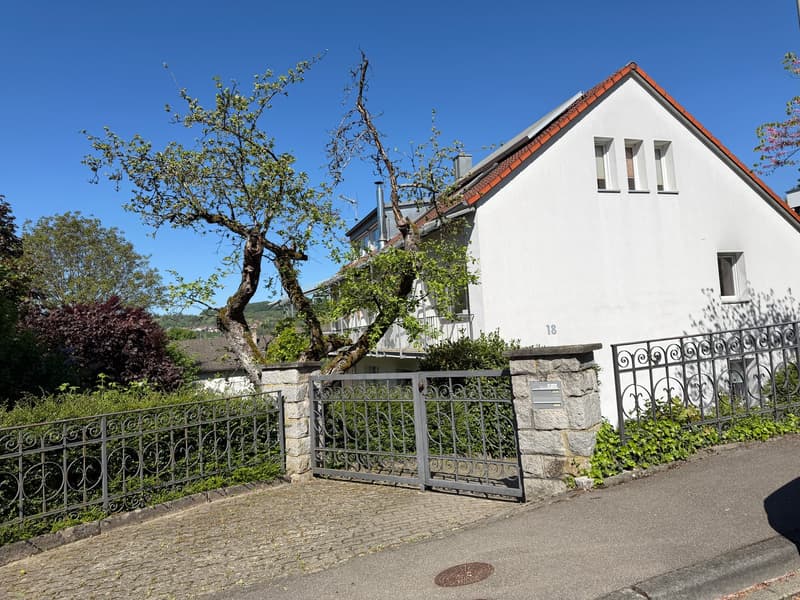 Stilvoll wohnen wie im Einfamilienhaus, 225 qm Maisonette m. Garten & hoher Energieeffizienz (12)