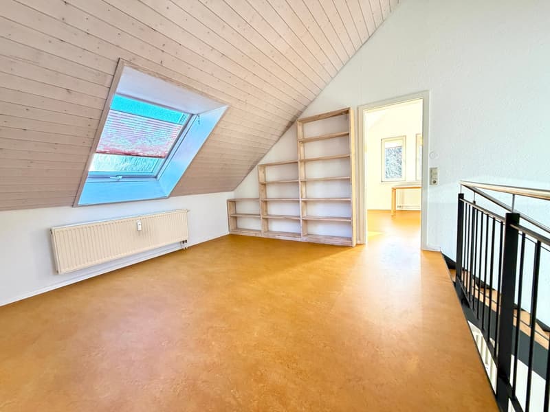 Stilvoll wohnen wie im Einfamilienhaus, 225 qm Maisonette m. Garten & hoher Energieeffizienz (10)