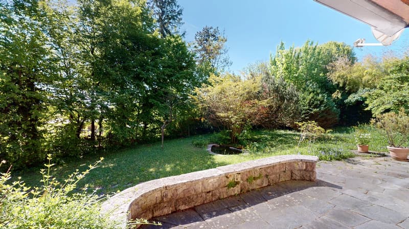 Charmantes Einfamilienhaus mit idyllischem Gartenparadies im begehrten Bruderholzquartier (4)