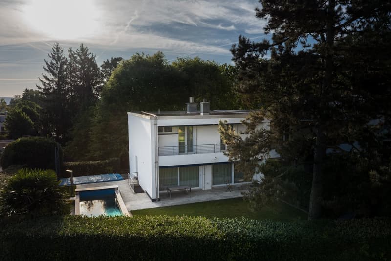 Traumhaftes eigenständiges REH mit wundervollem Garten totalsaniert und hochwertigem Edelstahlpool (1)