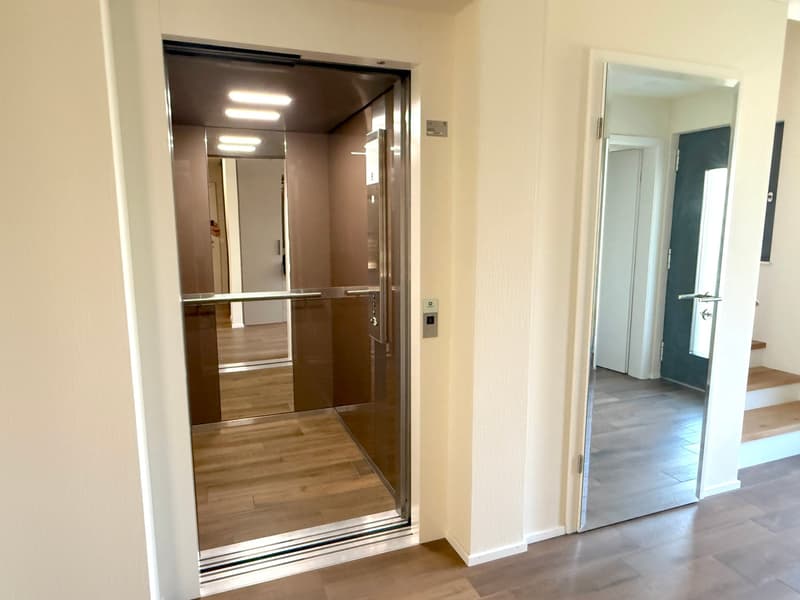 Modern  6-room detached house with  lift, dream garden in one of Dornach’s best family neighborhoods (8)