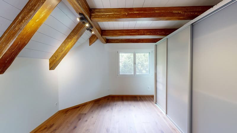 Elegante 9. Zi. Landhausvilla mit modernem Indoorpool am Muttenzer Dürrberg (6)
