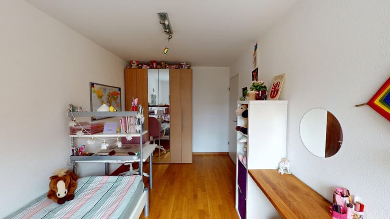 Kernsanites, Familienfreundliches 6.5 Zi. EFH auf sonnenverwöhnter Parzelle mit schönem Garten (8)