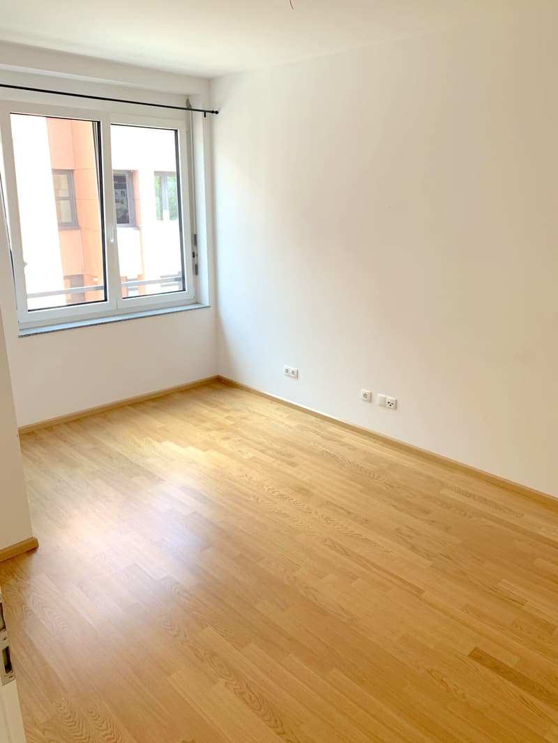 Attraktive 3,5 Zimmer-Eigentumswohnung in bester Zentrumslage KFW 55, mit Terrasse, Lift , Garage (8)