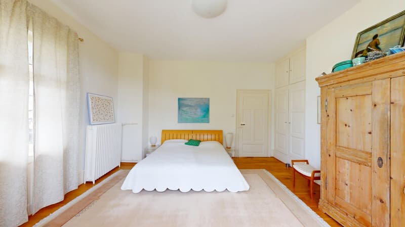 Traumhafte Landhausvilla mit großem Garten, eigener Zufahrt und Blick ins Grüne (11)