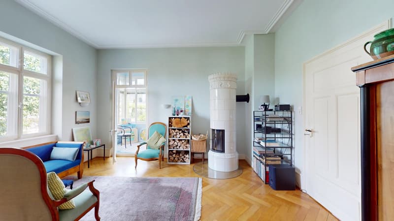 Traumhafte Landhausvilla mit großem Garten, eigener Zufahrt und Blick ins Grüne (4)