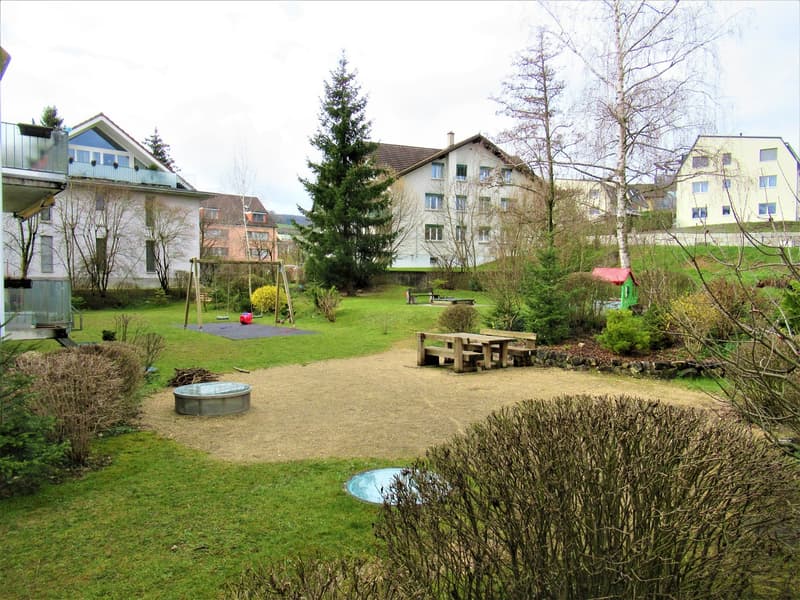 Einstellhallenplatz in Frenkendorf zu vermieten (3)