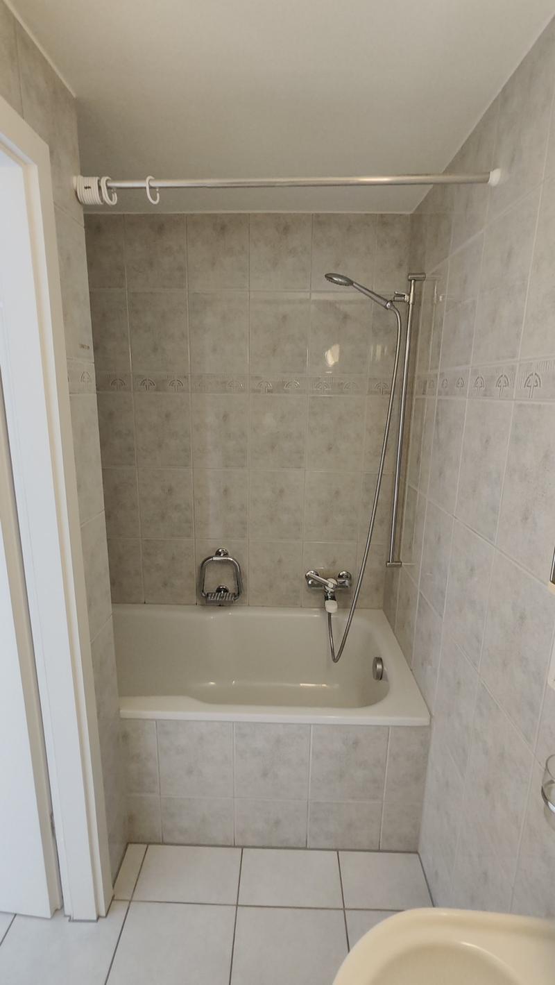 Tolle 2.5-Zimmer-Genossenschaftswohnung an der schönen Wiese! (3)