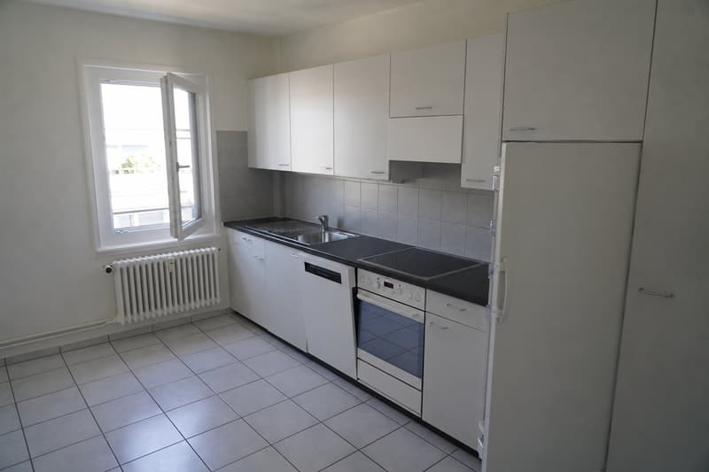 Tolle 2.5-Zimmer-Genossenschaftswohnung an der schönen Wiese! (2)