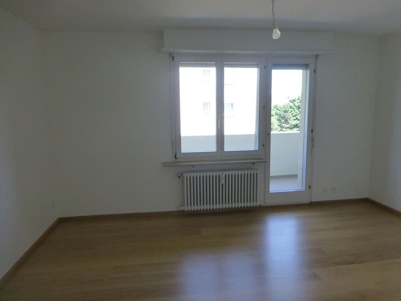 Grosszügige 3 Zimmer-Genossenschaftswohnung nahe zum Rhein! (5)