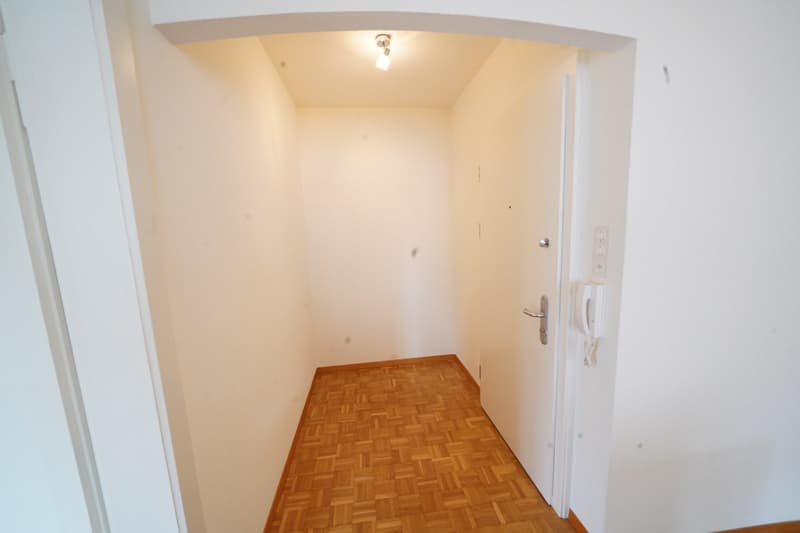 sanierte 2 Zimmer-Genossenschaftswohnung in Riehen! (6)