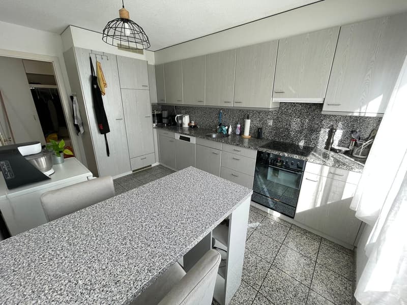 Schöne 4-Zimmer-Wohnung in Oberwangen b. Bern (11)