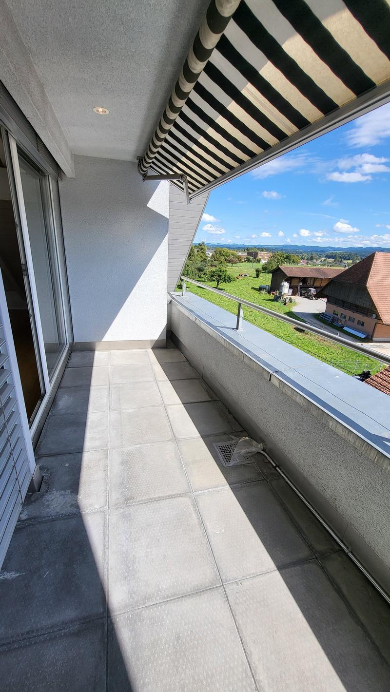 Schöne, zentral gelegene Loft-Dachwohnung mit Klimaanlage (13)