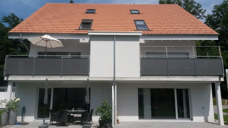 Moderne 3.5-Zimmerwohnung mit Sitzplatz (12)