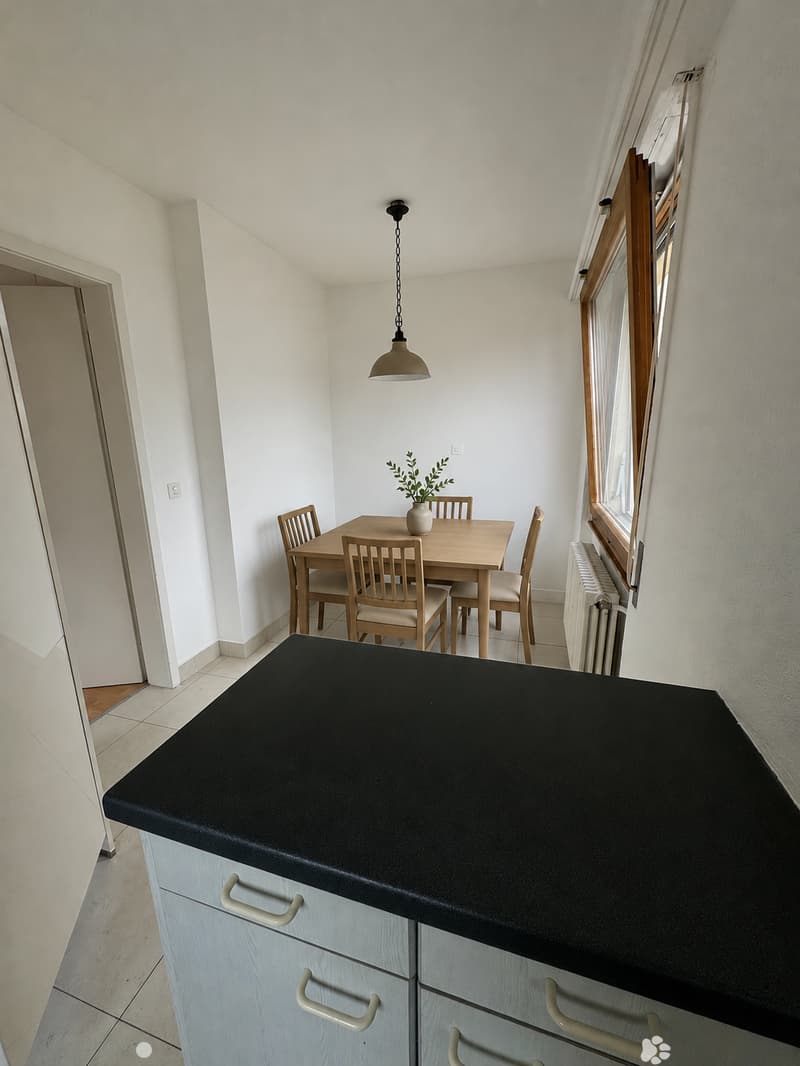 Küche (Möblierungsvorschlag) / cuisine (proposition d'aménagement)