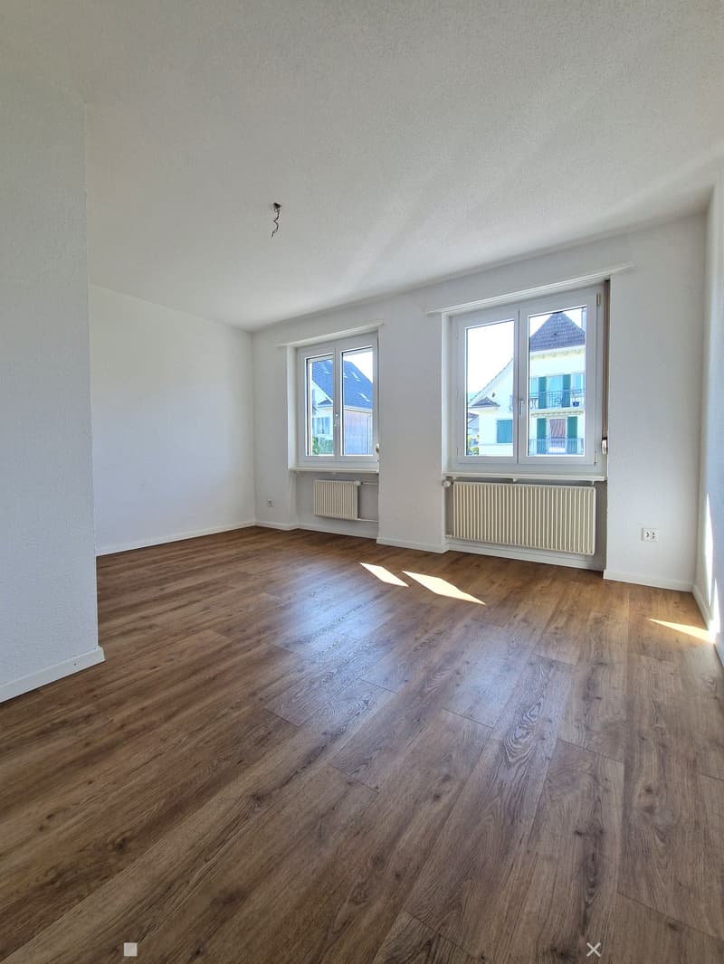 Schlafzimmer / Chambre à coucher