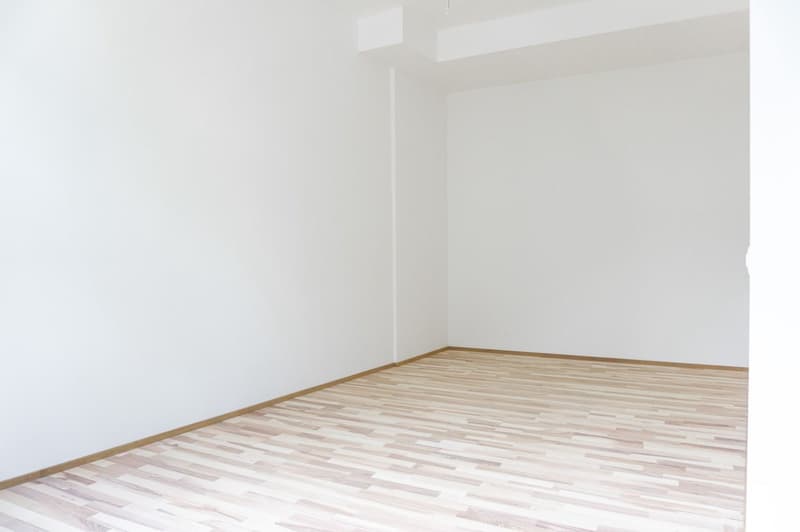 Grosse Studiowohnung mit Balkon mitten in Solothurn (5)