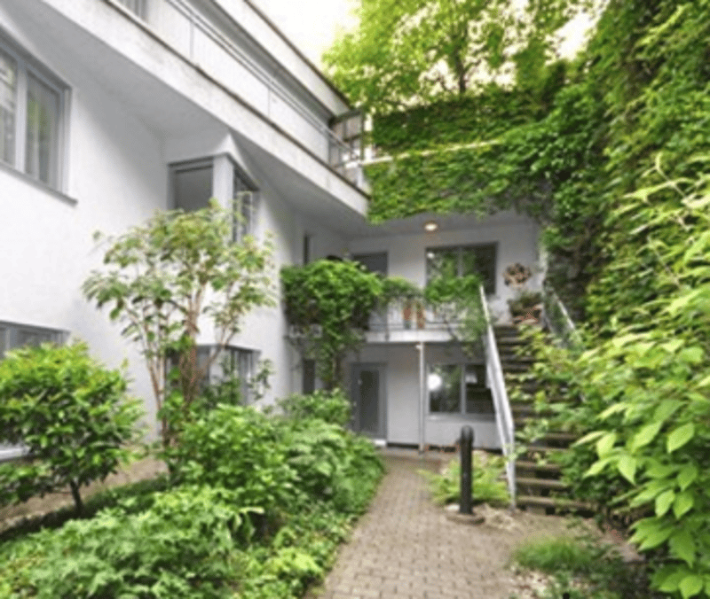 Grosszügige 4-Zimmerwohnung im Stadtzentrum zu vermieten! (1)