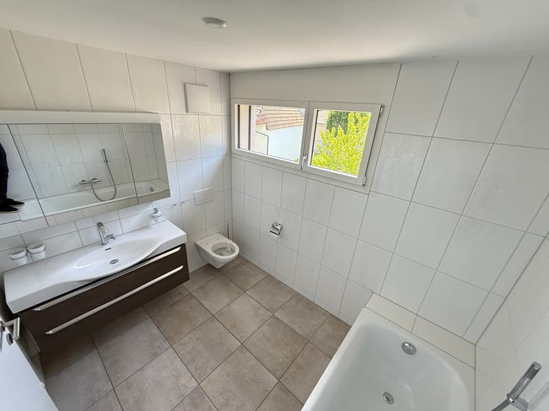 Neuwertige 4.5-Zimmer-Wohnung in Lostorf – Modern, Sonnig & Komfortabel (11)