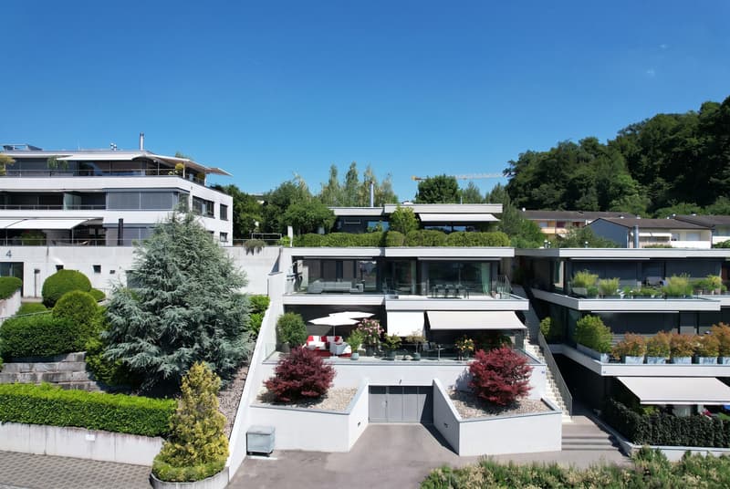 DESIGNERWOHNUNG MIT LIEBE ZUM DETAIL UND PANORAMASICHT (4)